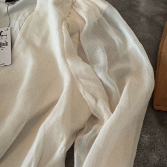 Express Cream Wrap Top - Picture 8 of 10